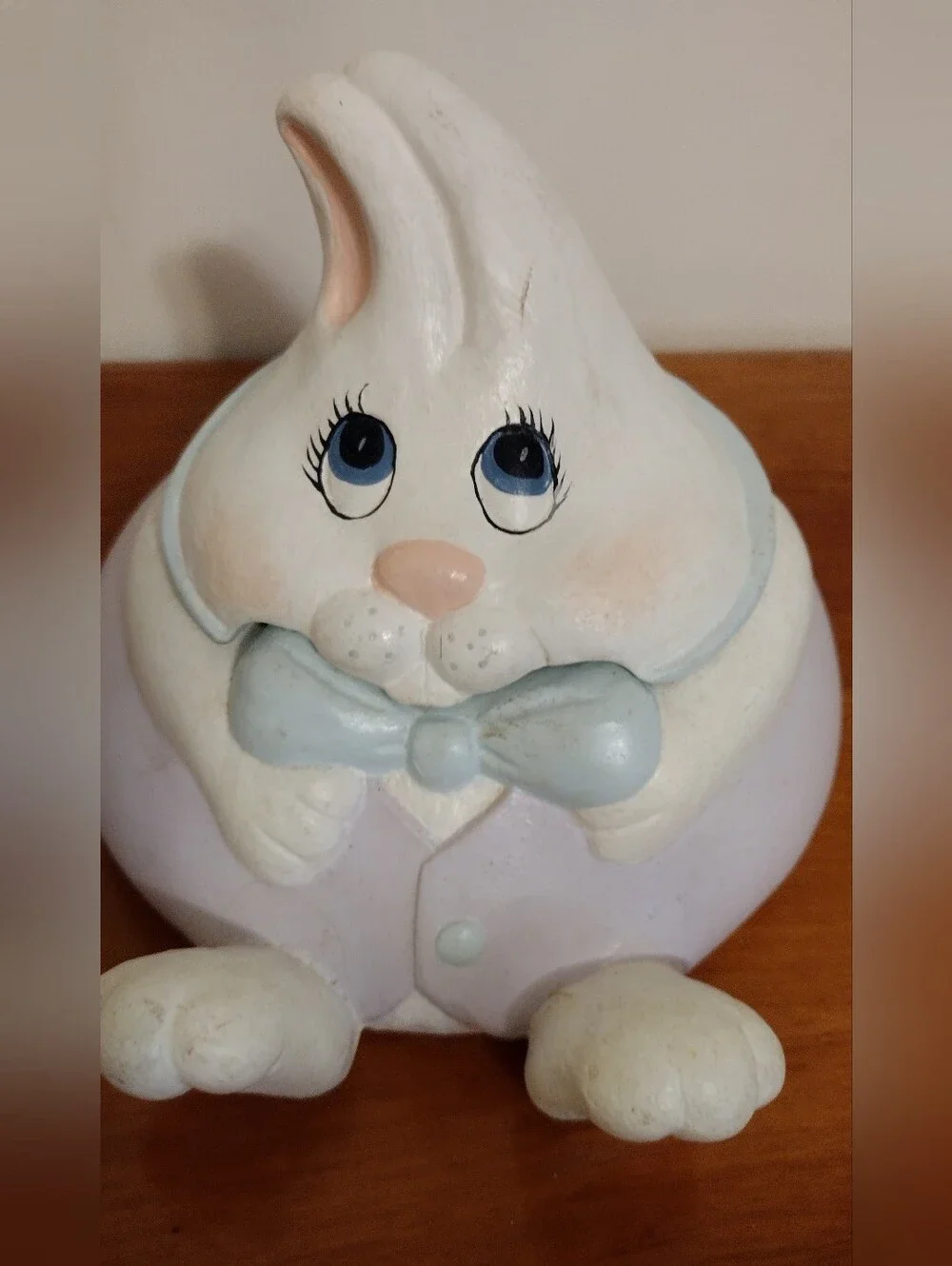 Vintage Kiss Bunny Candy/Cookie Jar
